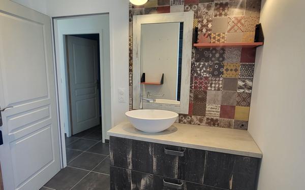 Maison à vendre    9 pièces • 215 m2 Aubenas