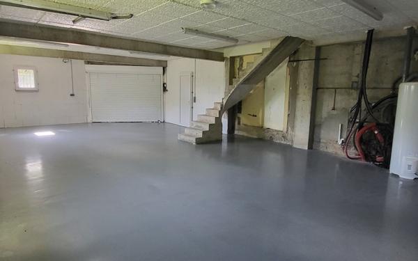 Maison à vendre    9 pièces • 215 m2 Aubenas