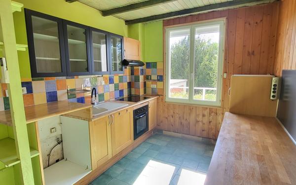 Maison à vendre    9 pièces • 215 m2 Aubenas