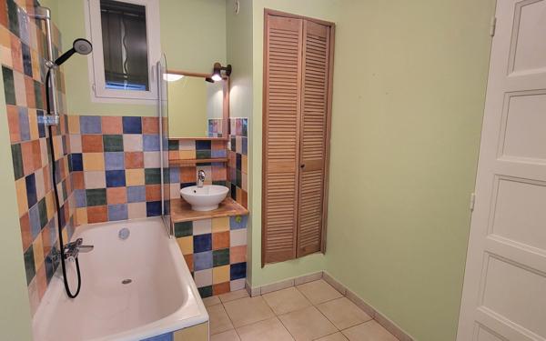 Maison à vendre    9 pièces • 215 m2 Aubenas