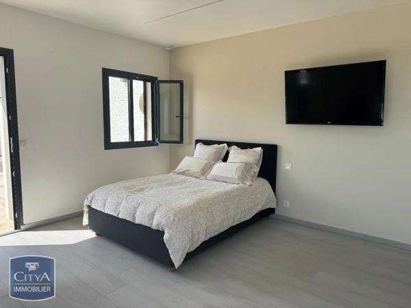 Appartement à louer 1 pièce 28.04m²