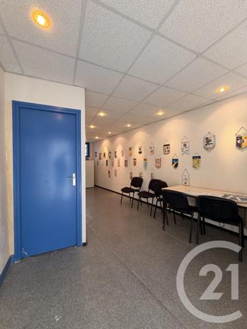 Maison à vendre  4 pièces - 122 m 2   MOULINS  - 03