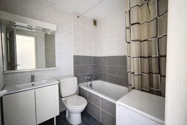 Nanterre - Place du marché - 3 pièces 48 m2