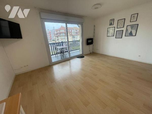 Appartement à vendre à Cucq (62780) en Pas-de-Calais (62)

A VENDRE appartement T2 Au 2ème ét...