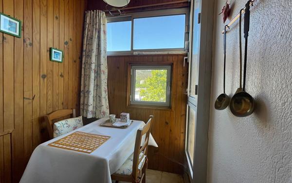 Appartement à vendre    3 pièces • 56,17 m2 Hyères