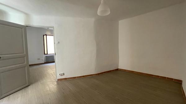 Maison de village à vendre 4 pièces TRETS (13)