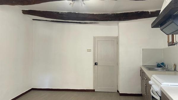 Maison de village à vendre 4 pièces TRETS (13)