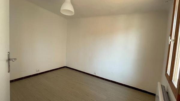 Maison de village à vendre 4 pièces TRETS (13)