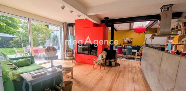 Maison à ROUBAIX, 59100 - 6 pièces 285m²
