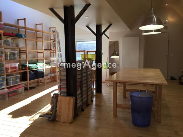 Maison à ROUBAIX, 59100 - 6 pièces 285m²