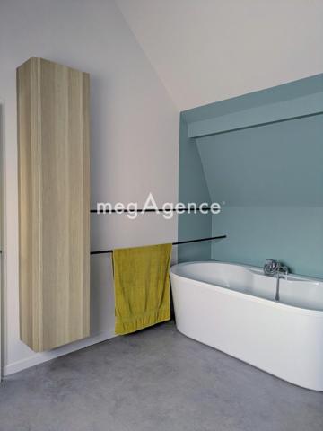 Maison à ROUBAIX, 59100 - 6 pièces 285m²