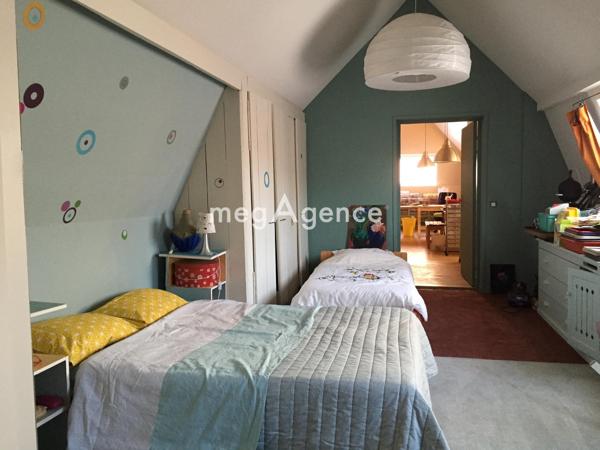Maison à ROUBAIX, 59100 - 6 pièces 285m²