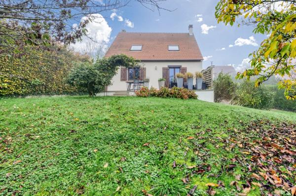 maison 125 m² au calme avec terrasse et jardin,