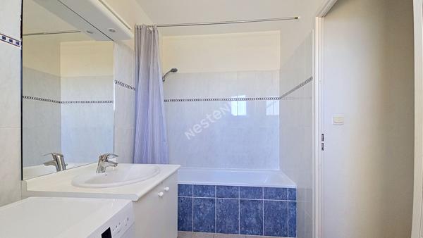 Grand T2 Martigues 47.54 m² TERRASSE VUE DEGAGEE