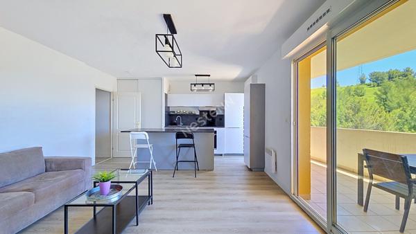 Grand T2 Martigues 47.54 m² TERRASSE VUE DEGAGEE