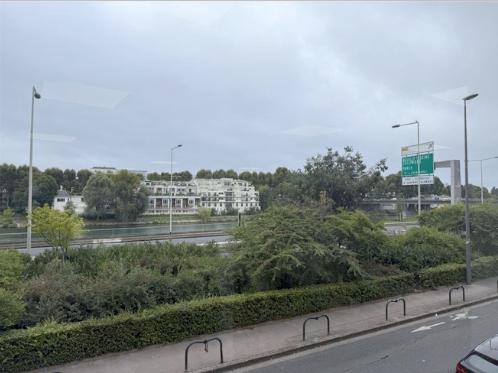 Bâtiment indépendant R+1 d'environ 750m² (Activités & bureaux)