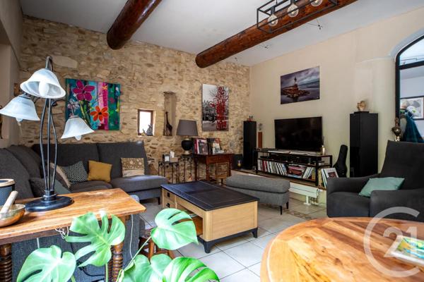 Maison à vendre  13 pièces - 410 m 2   SAUZET  - 26