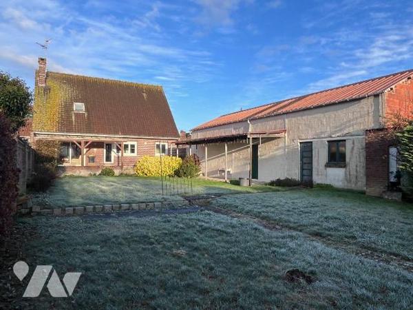 OPPORTUNITÉ !!! Nouveauté à vendre à Hazebrouck ! 
Bel ensemble immobilier composé d'une maiso...