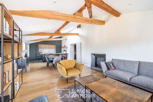 Dernier étage en duplex rénové à Saint Cyr Au Mont d’Or