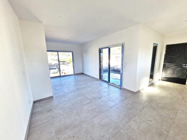 T2 54m², Terrasse et parking