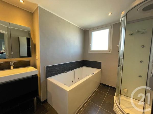 Maison à vendre  6 pièces - 150,57 m 2   ST GENEST MALIFAUX  - 42
