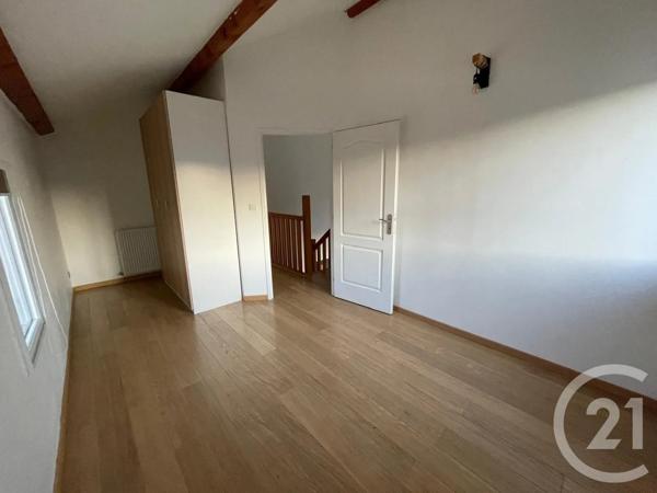 Maison à vendre  6 pièces - 150,57 m 2   ST GENEST MALIFAUX  - 42