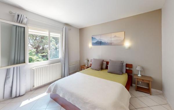 Vente Maison Maison familiale avec piscine à rafraîchir Beziers