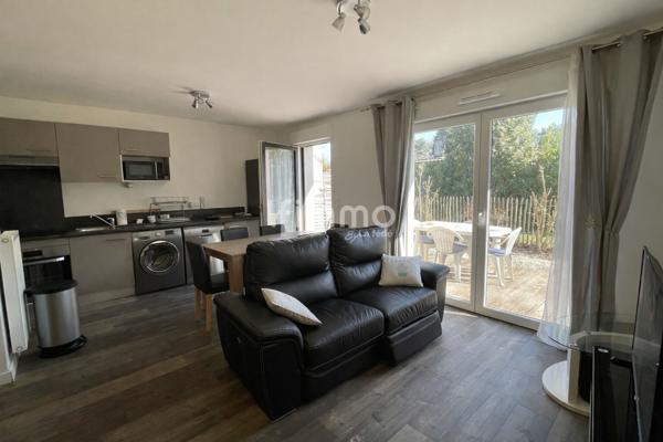 Maison duplex 68 m2 avec extérieurs et deux places de parking