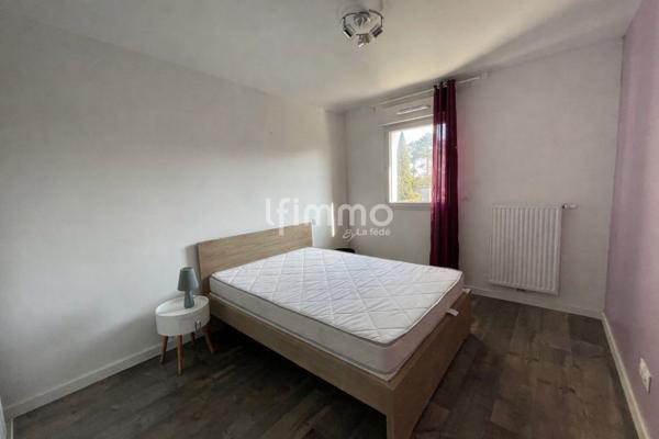 Maison duplex 68 m2 avec extérieurs et deux places de parking