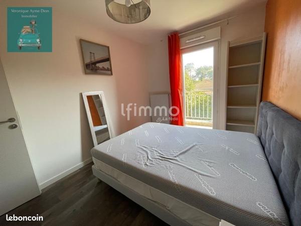 Maison duplex 68 m2 avec extérieurs et deux places de parking