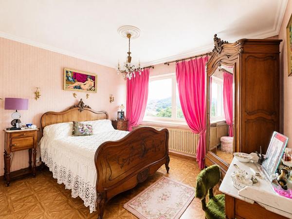 Maison avec T2 Ugine 7 pièces 323 m2