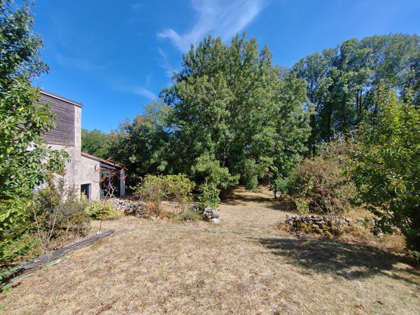 Maison 9 pièces 285m²