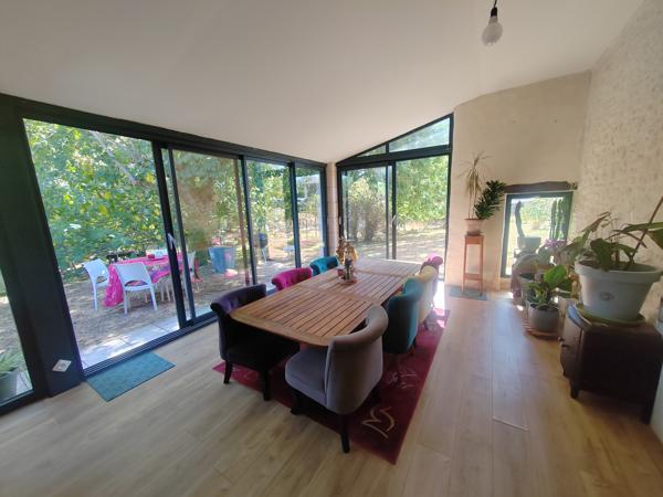 Maison 9 pièces 285m²
