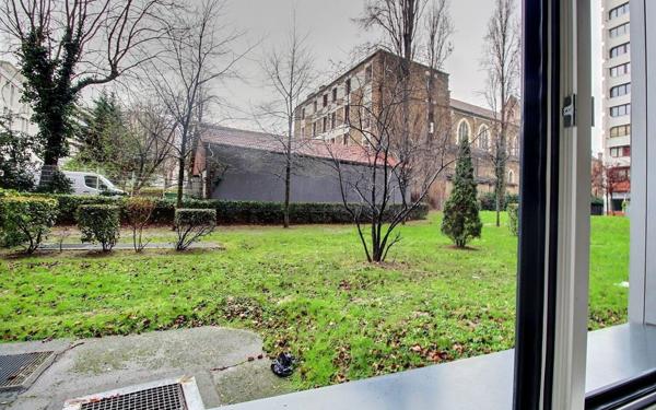 Appartement à vendre    2 pièces • 33,02 m2 Paris 13