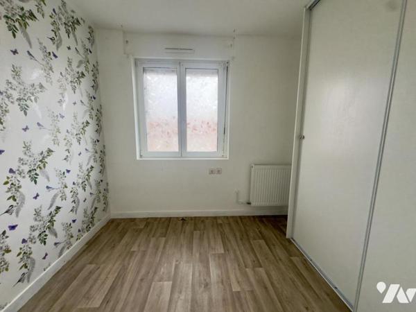 A VENDRE MAISON DITE "BEL ETAGE" 