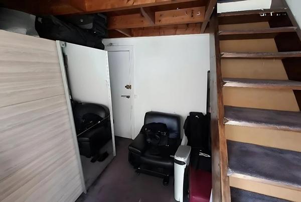 Duplex avec locataire 26m2 au coeur du quartier Alesia dans le 14e