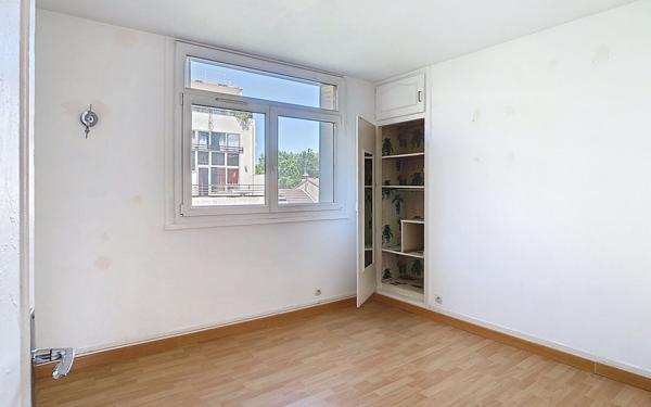 Appartement à vendre    3 pièces • 53,11 m2 Issy-les-Moulineaux