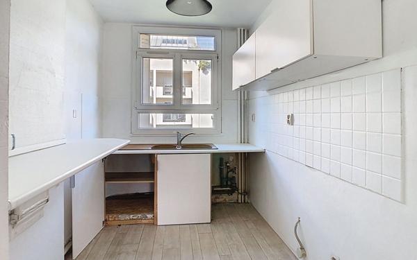 Appartement à vendre    3 pièces • 53,11 m2 Issy-les-Moulineaux