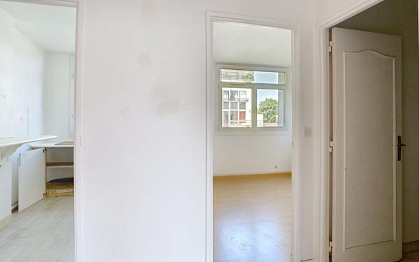 Appartement à vendre    3 pièces • 53,11 m2 Issy-les-Moulineaux