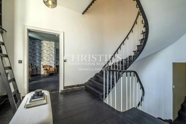 Superbe château rénové près de Saintes