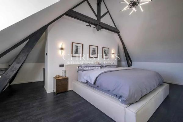 Superbe château rénové près de Saintes