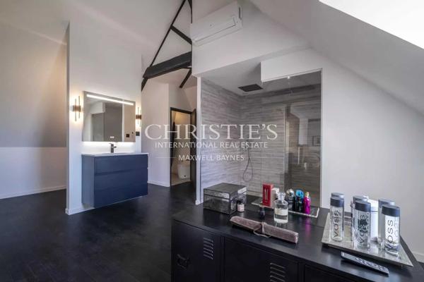 Superbe château rénové près de Saintes