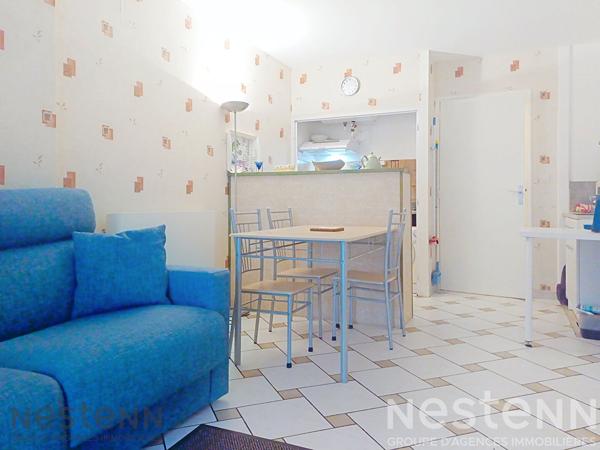 Appartement à vendre à Saint Georges De Didonne, rez-de-chaussée, 1 pièce 25 m2, terrasse, place de parking