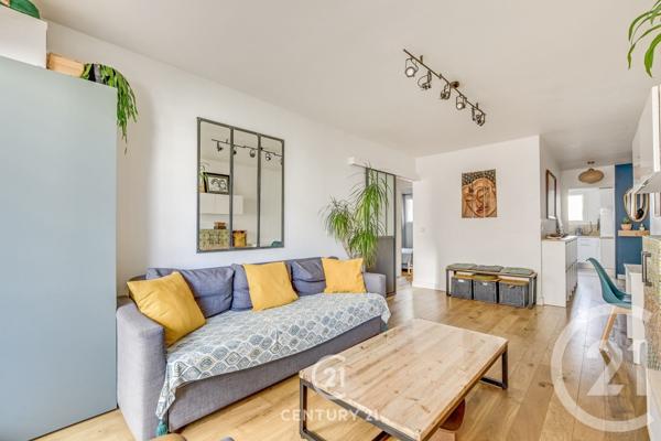 Appartement F3 à vendre  3 pièces - 61,80 m2 PARIS - 75015