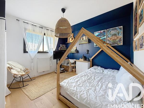 Maison à vendre 6 pièces 142 m² Jouy-le-Moutier