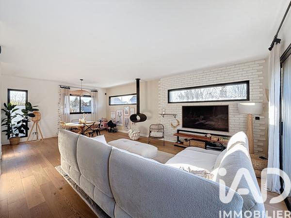 Maison à vendre 6 pièces 142 m² Jouy-le-Moutier