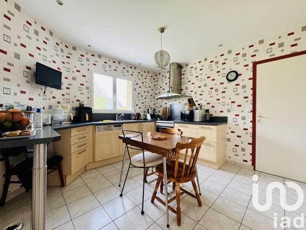 Maison à vendre 6 pièces 145 m² Orgères