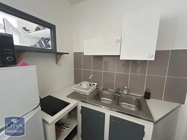 Appartement à louer 3 pièces 30.47m²