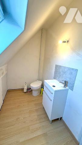 EN EXCLUSIVITÉ CHEZ VOTRE NOTAIRE

Maison à vendre à HAZEBROUCK 4 chambres + Grand garage ave...