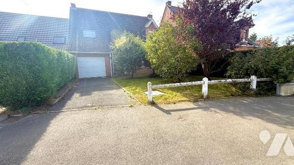 EN EXCLUSIVITÉ CHEZ VOTRE NOTAIRE

Maison à vendre à HAZEBROUCK 4 chambres + Grand garage ave...